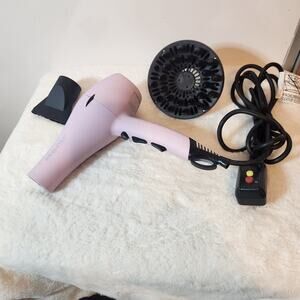 Pink Eva NYC Hair Dryer Model HMS0025 125V / 60 Hz 1600W